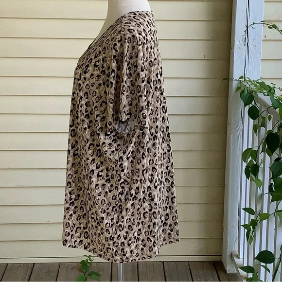 SUSAN GRAVER Leopard Print Liquid Knit Blouse Plus Size 4X Square Neck - Picture 3 of 7